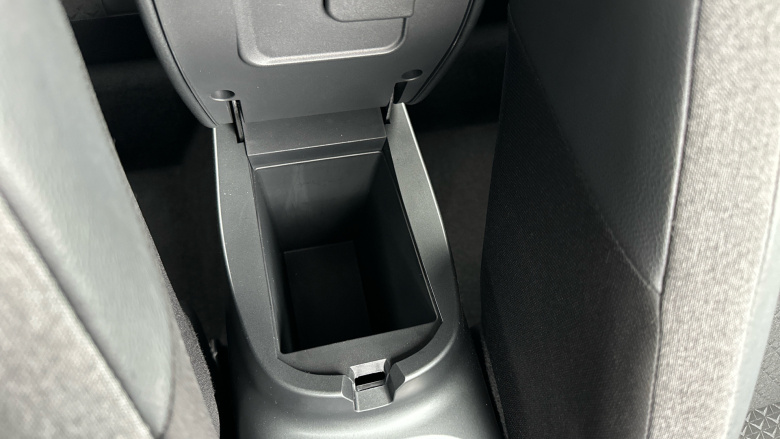Nissan Juke 1.6 Hybrid N-Connecta 5dr Auto Hybrid Hatchback